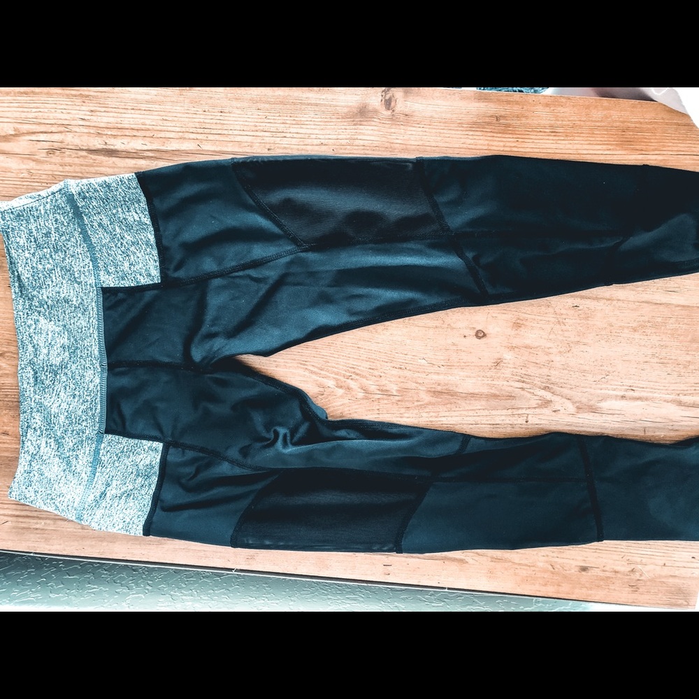 Hologram leggings